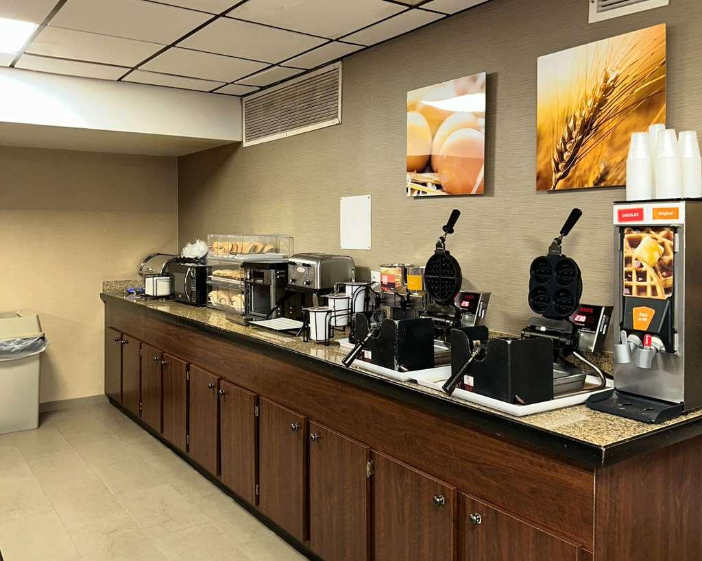 Comfort Inn Falls Church - Tysons Corner Ristorante foto